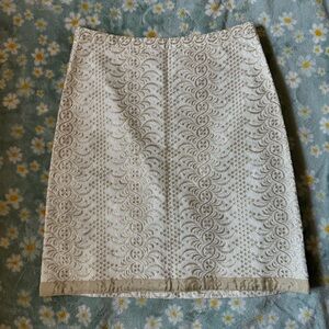 Banana Republic lined gold and cream skirt